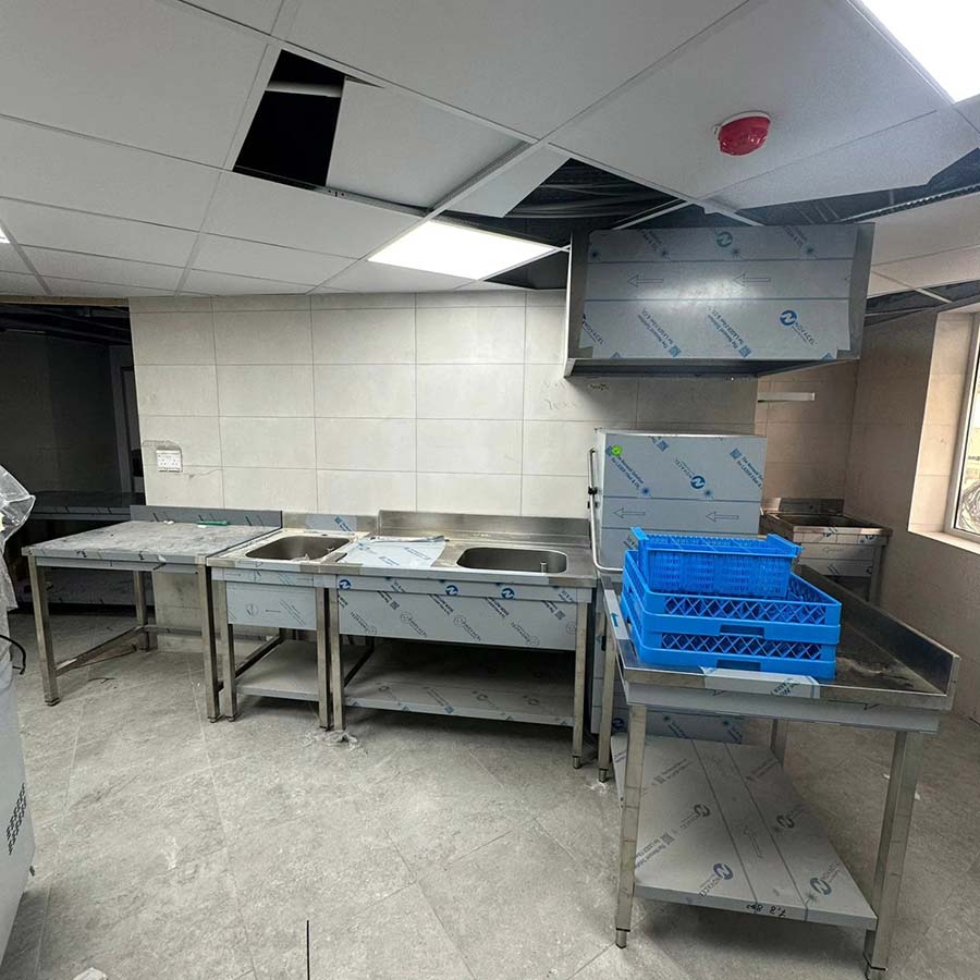 KRUPPS - lift door dishwasher complete with input sink and output table