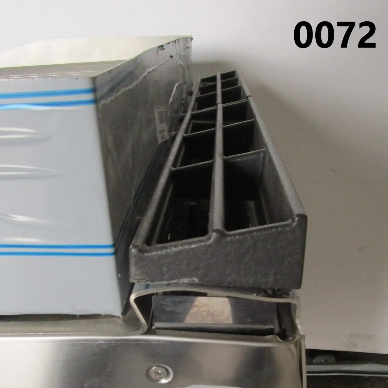 Gas lava-stone grill, cooking zone in stainless steel, meat/fish - DAMAGED