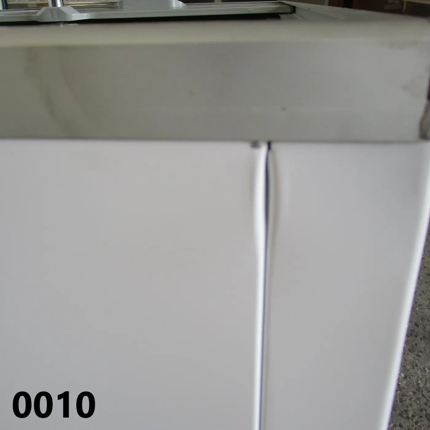 chest freezer 314 (258) litres with sliding glass lids, -18°/-24°C - SECOND-HAND