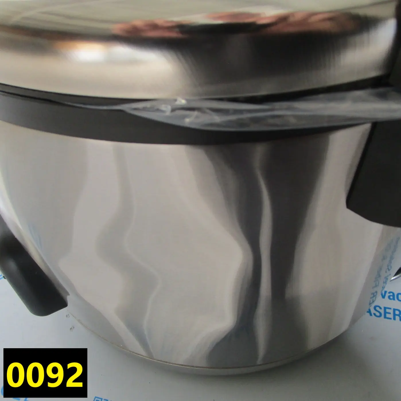 electric rice cooker in stainless steel, 19 litres - DAMAGED