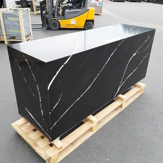 Neutral service unit 2000x600x900 mm with black Belenco Quartz countertop