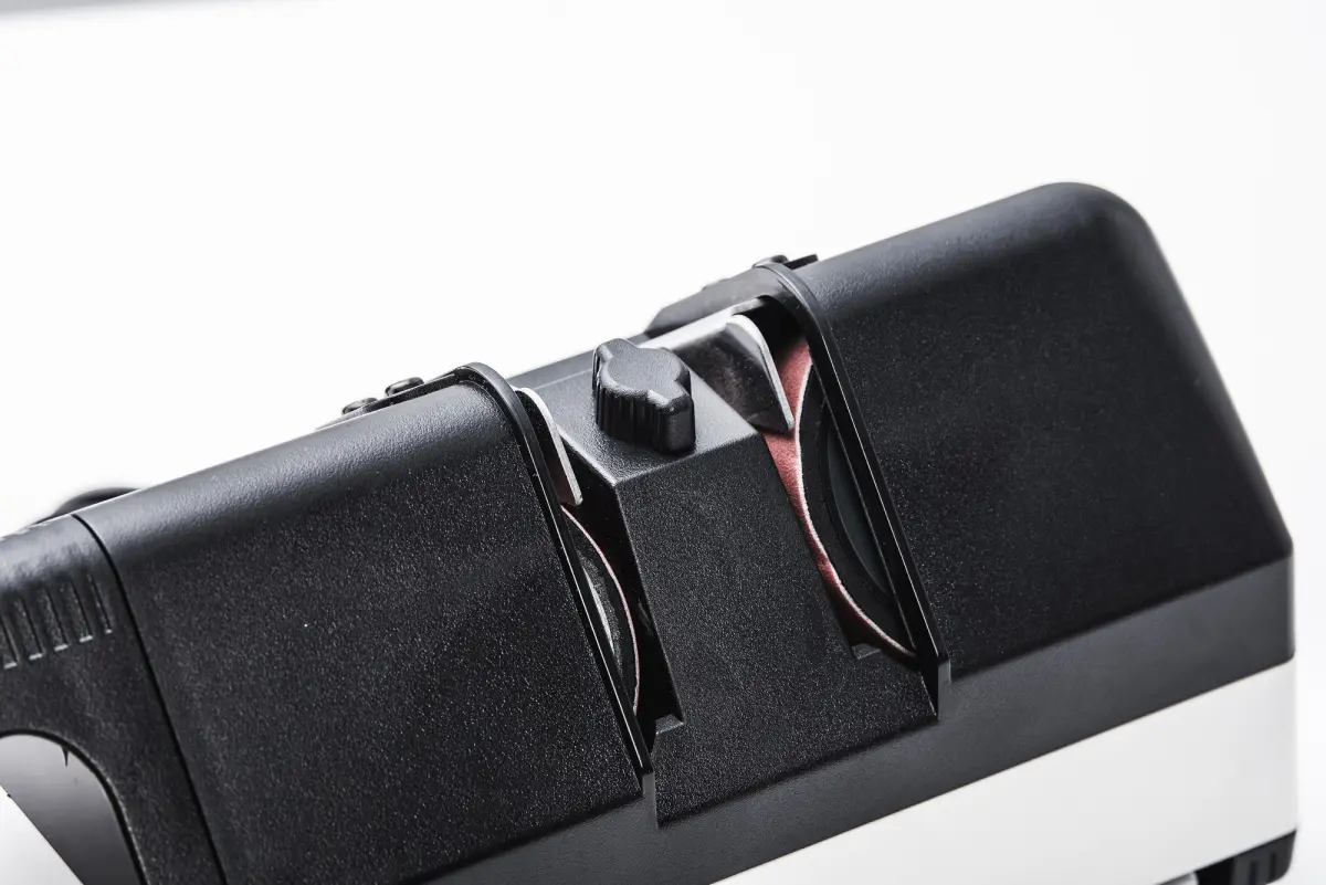 ELECTRIC KNIFE SHARPENER