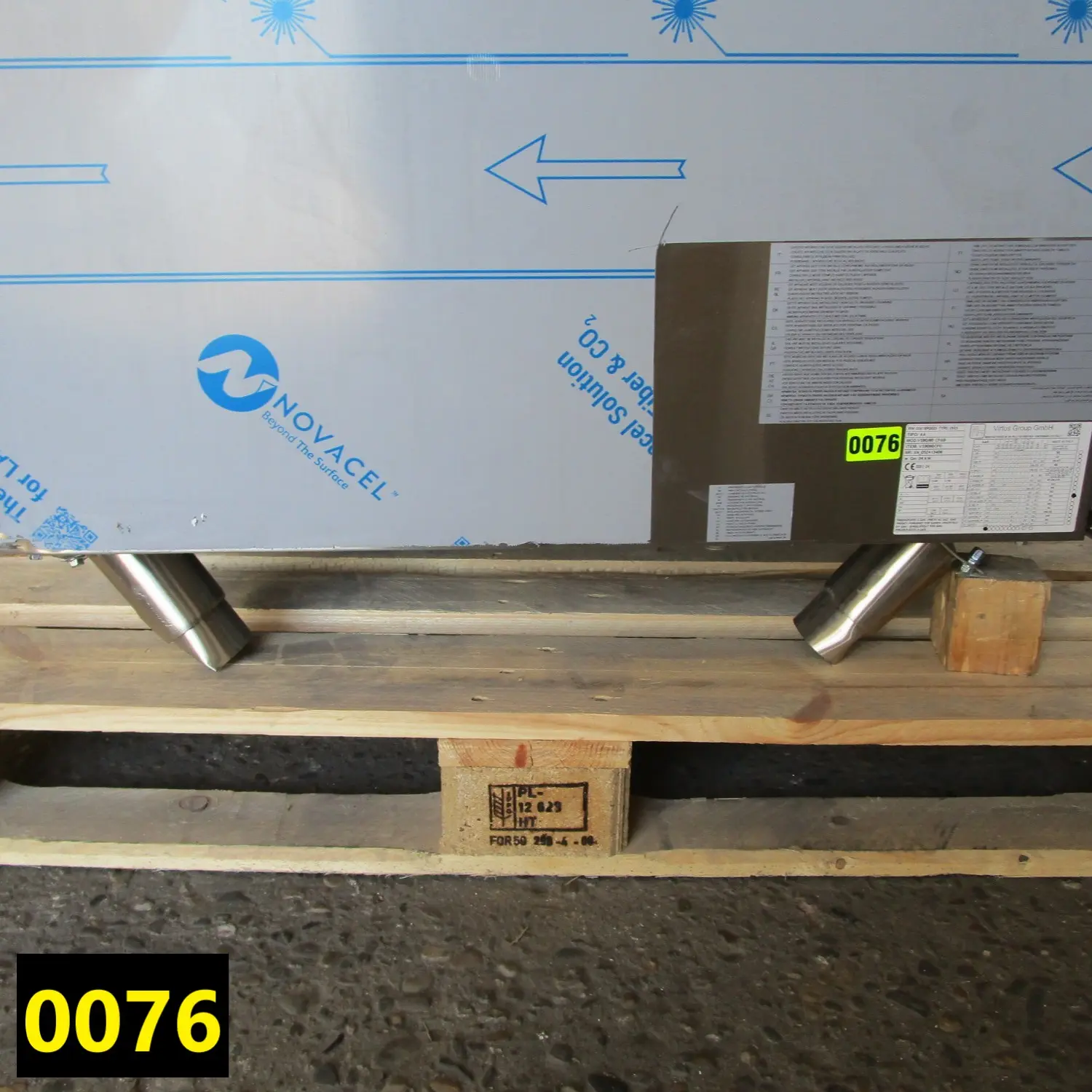 Gas range on static gas oven GN 2/1, 4 burners - DAMAGED