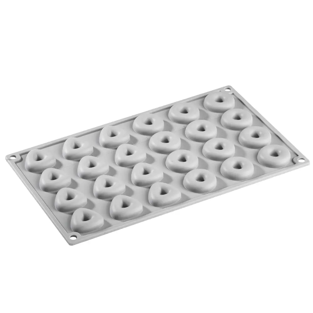 GG021 Triaround