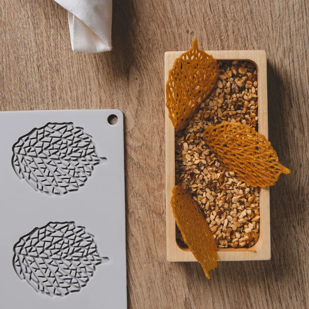 GG029 Leaf