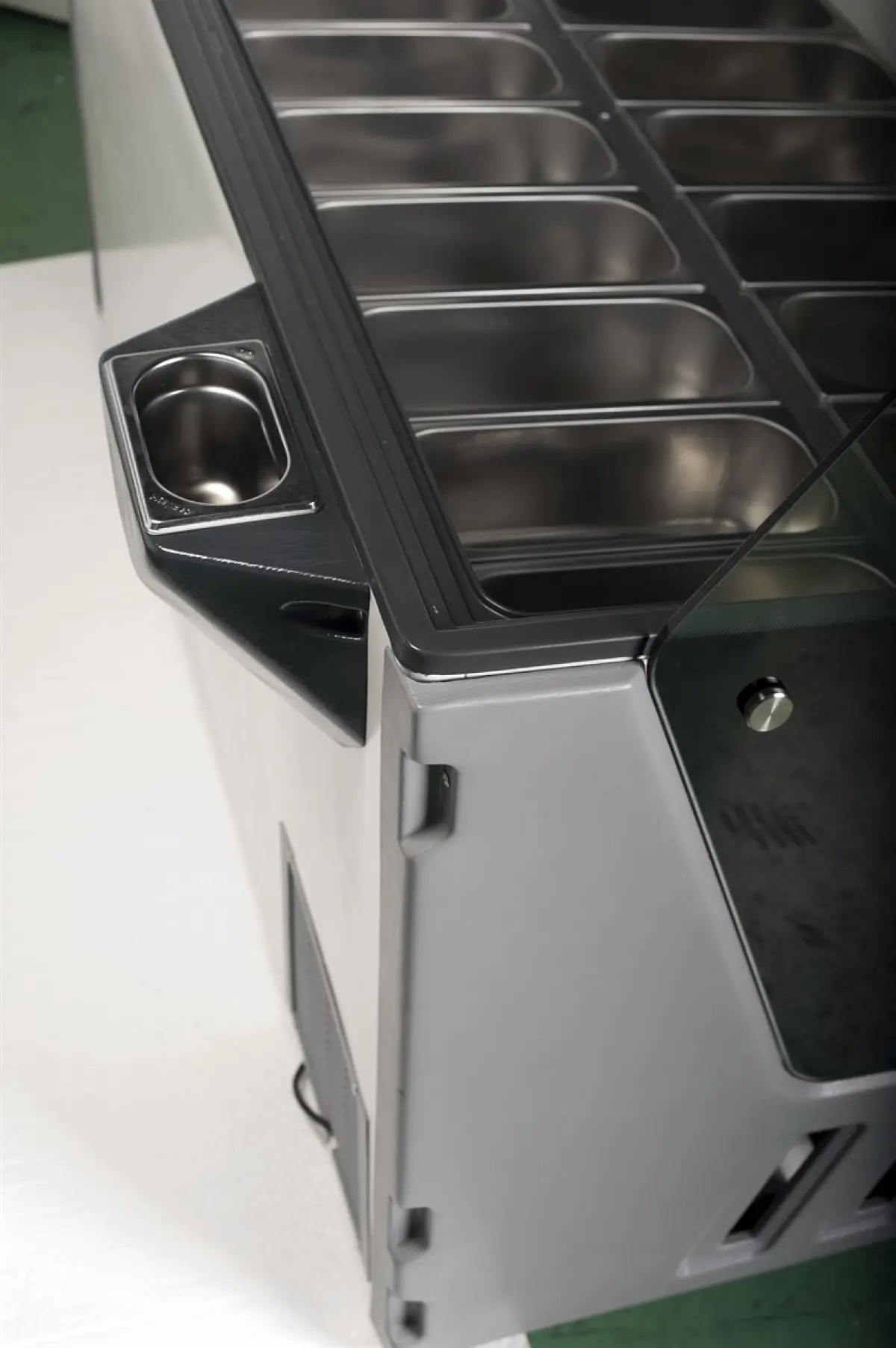 COMBISTEEL HAWAI ICE CREAM DISPLAY 160X120CM