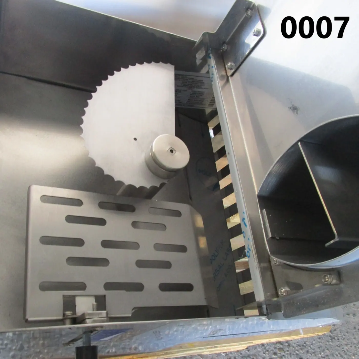 Electric baget bread slicer for 10-80 mm slices - SECOND-HAND