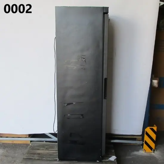 Upright bottle cooler 373 liters with glass door and 5 shelves, +1°/+10°C - Color black - SECOND-HAND