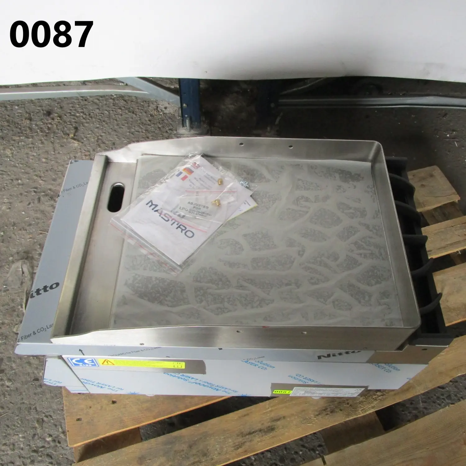 Gas griddle plate, tabletop model, smooth plate - DAMAGED