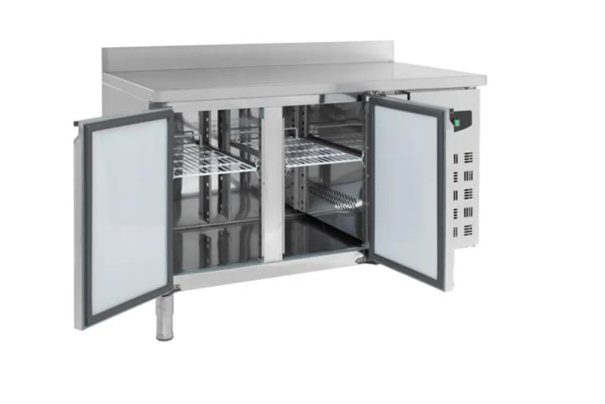 COMBISTEEL STANDARD LINE REFRIGERATED 3 DOOR COUNTER + BACK SPLASH 180X70X85CM